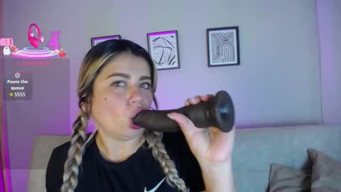 Bella Valery online show from 12.02.25