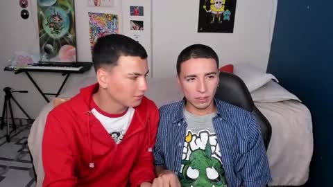 Snapshot of sweet_boys_xx chatting on 12.14.24 CristianBrayan PVT OPEN online show from 12.14.24