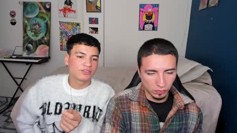 Snapshot of sweet_boys_xx chatting on 01.30.25 CristianBrayan PVT OPEN online show from 01.30.25