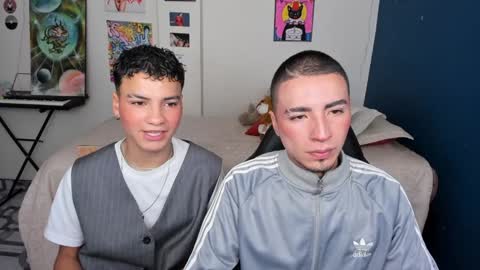 Snapshot of sweet_boys_xx chatting on 02.04.25 CristianBrayan PVT OPEN online show from 02.04.25