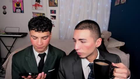 Snapshot of sweet_boys_xx chatting on 02.24.25 CristianBrayan PVT OPEN online show from 02.24.25