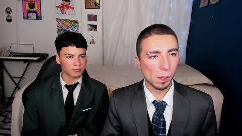 Snapshot of sweet_boys_xx chatting on 02.25.25 CristianBrayan PVT OPEN online show from 02.25.25