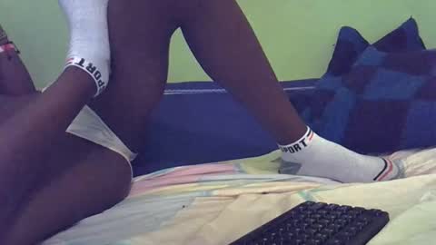 Snapshot of sweet_candie01 chatting on 11.12.25 sweet_candie01 online show from 11.12.25