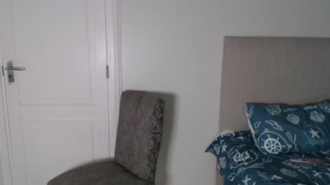 Chantelle online show from 02.02.25