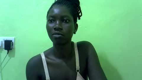 Snapshot of sweet_cherie1 chatting on 02.13.26 sweet_cherie1 online show from 02.13.26