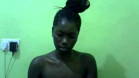 Snapshot of sweet_cherie1 chatting on 02.16.26 sweet_cherie1 online show from 02.16.26