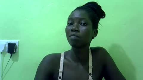 Snapshot of sweet_cherie1 chatting on 02.21.26 sweet_cherie1 online show from 02.21.26