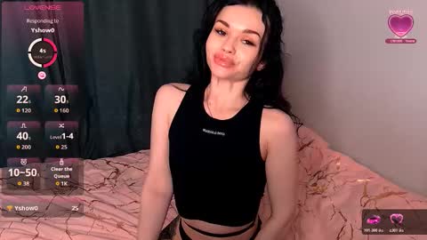 Snapshot of sweet_cherry1808 chatting on 10.31.25 Sofia online show from 10.31.25