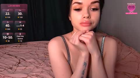 Snapshot of sweet_cherry1808 chatting on 11.21.25 Sofia online show from 11.21.25