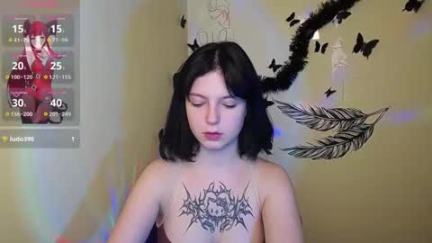 Ivy online show from 12.25.24