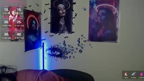 Ivy online show from 12.14.25