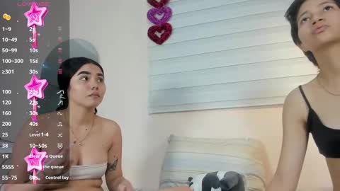 sweet_couples1 online show from 12.30.24
