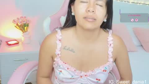 sweet_dania_ online show from 10.02.25