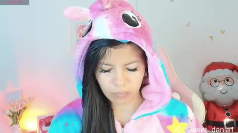 sweet_dania_ online show from 01.19.26