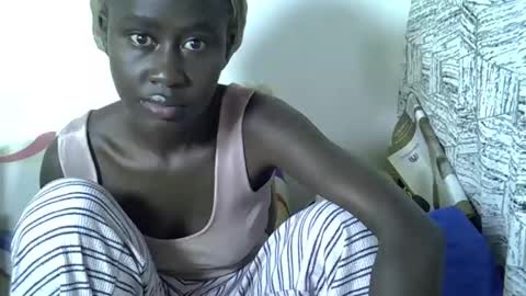 sweet_diva19 online show from 05.10.26