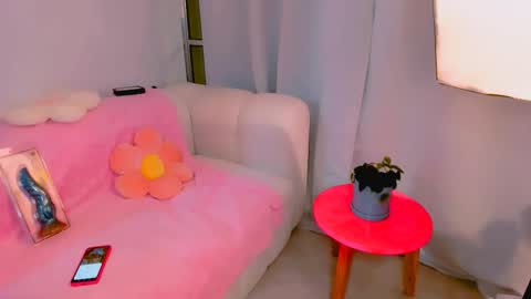 Snapshot of sweet_doll_ chatting on 11.16.25 Dulce ONLYFANS jessica78784405 online show from 11.16.25