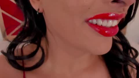 Snapshot of sweet_eliizabeth chatting on 05.30.26 sweet_eliizabeth online show from 05.30.26