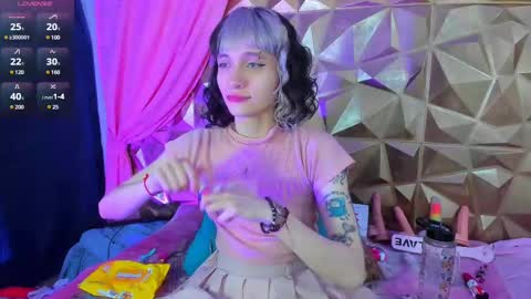  emmili  online show from 03.03.25