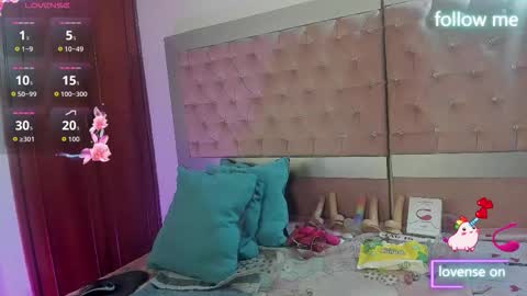  emmili  online show from 02.24.26