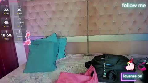  emmili  online show from 04.13.26