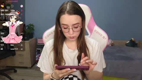 Alice online show from 12.04.24