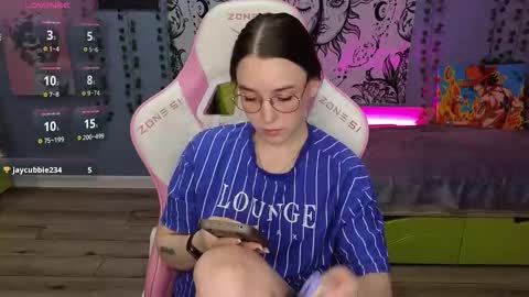 Alice online show from 10.03.25