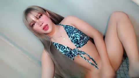 Snapshot of sweet_honeylove chatting on 03.18.26 Anisha online show from 03.18.26