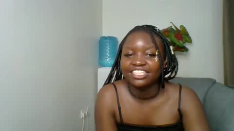 Snapshot of sweet_jenica chatting on 02.05.26 ESTHER NEEMA online show from 02.05.26