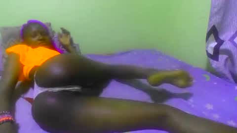 millarn online show from 11.24.25