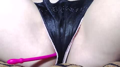 Snapshot of sweet_kitten25 chatting on 02.27.25 Kitten online show from 02.27.25