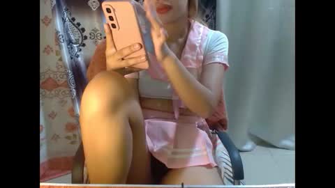 Snapshot of sweet_kitty69xxx chatting on 05.23.26 sweet_kitty69xxx online show from 05.23.26