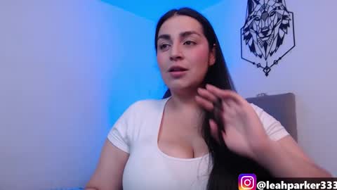 Leah online show from 10.17.25