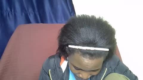 Snapshot of sweet_lessly chatting on 02.28.26 sweet_lessly online show from 02.28.26