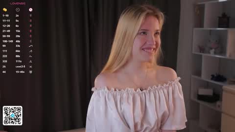 Lily online show from 06.10.26