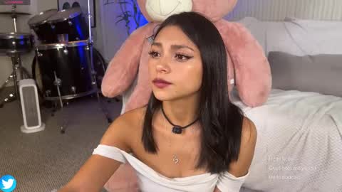 Snapshot of sweet_littleee chatting on 02.16.25 free private online show from 02.16.25