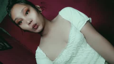 SWEET LOVE online show from 10.07.25