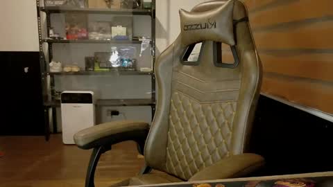 cheeky Bum07 online show from 04.14.26