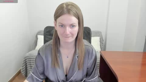 Mila online show from 04.10.26