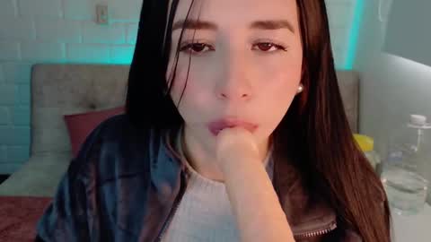 Sweet  Mia online show from 09.16.25