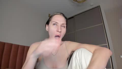 Sofi online show from 02.18.25