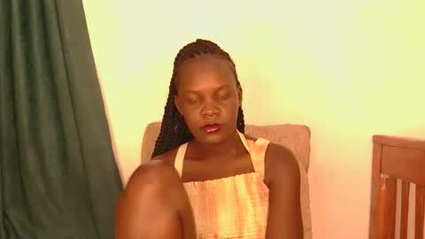 Snapshot of sweet_peachiee chatting on 04.11.26 sweet peachy online show from 04.11.26