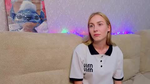 sweet_pixie__ online show from 07.08.26