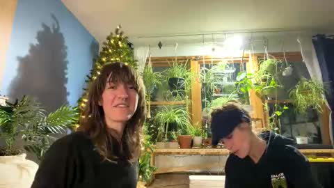 Snapshot of sweet_ramona chatting on 12.15.25 Ramona online show from 12.15.25