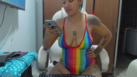 sweet_robyn online show from 12.06.24