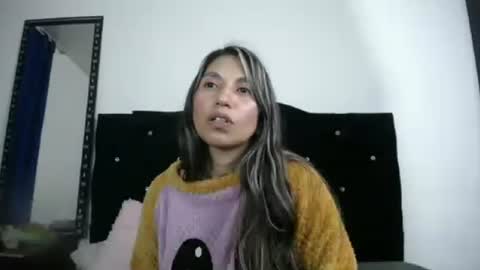 Snapshot of sweet_skylove_ chatting on 06.17.26 Adriana online show from 06.17.26