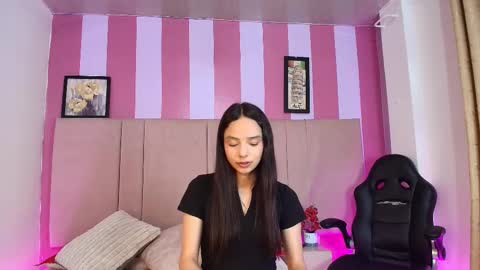 Snapshot of sweet_sofiii_ chatting on 02.23.26 Sweet Sofiii online show from 02.23.26