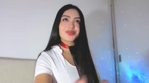 Snapshot of sweet_sophie_7 chatting on 03.14.26 sweet_sophie_7 online show from 03.14.26