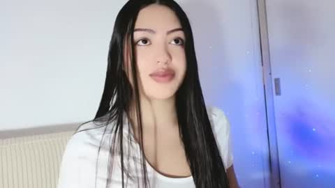 sweet_sophie_7 online show from 07.30.26