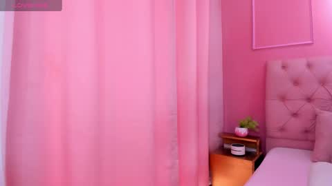 Yeileen online show from 02.16.25