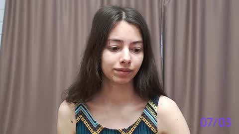 Snapshot of sweet_sweet_angel chatting on 03.07.25 Angel online show from 03.07.25